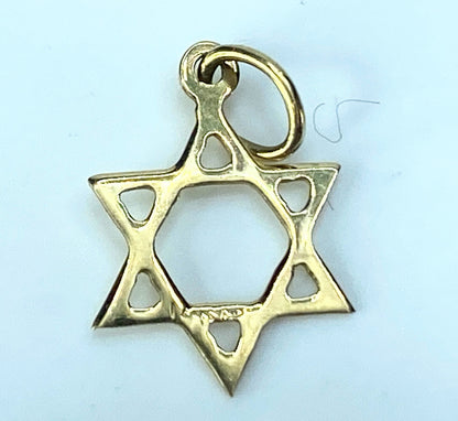 Jewish Jewelry Pendant, Star of David Mini Classic Charm Pendant 14k Gold JR9364