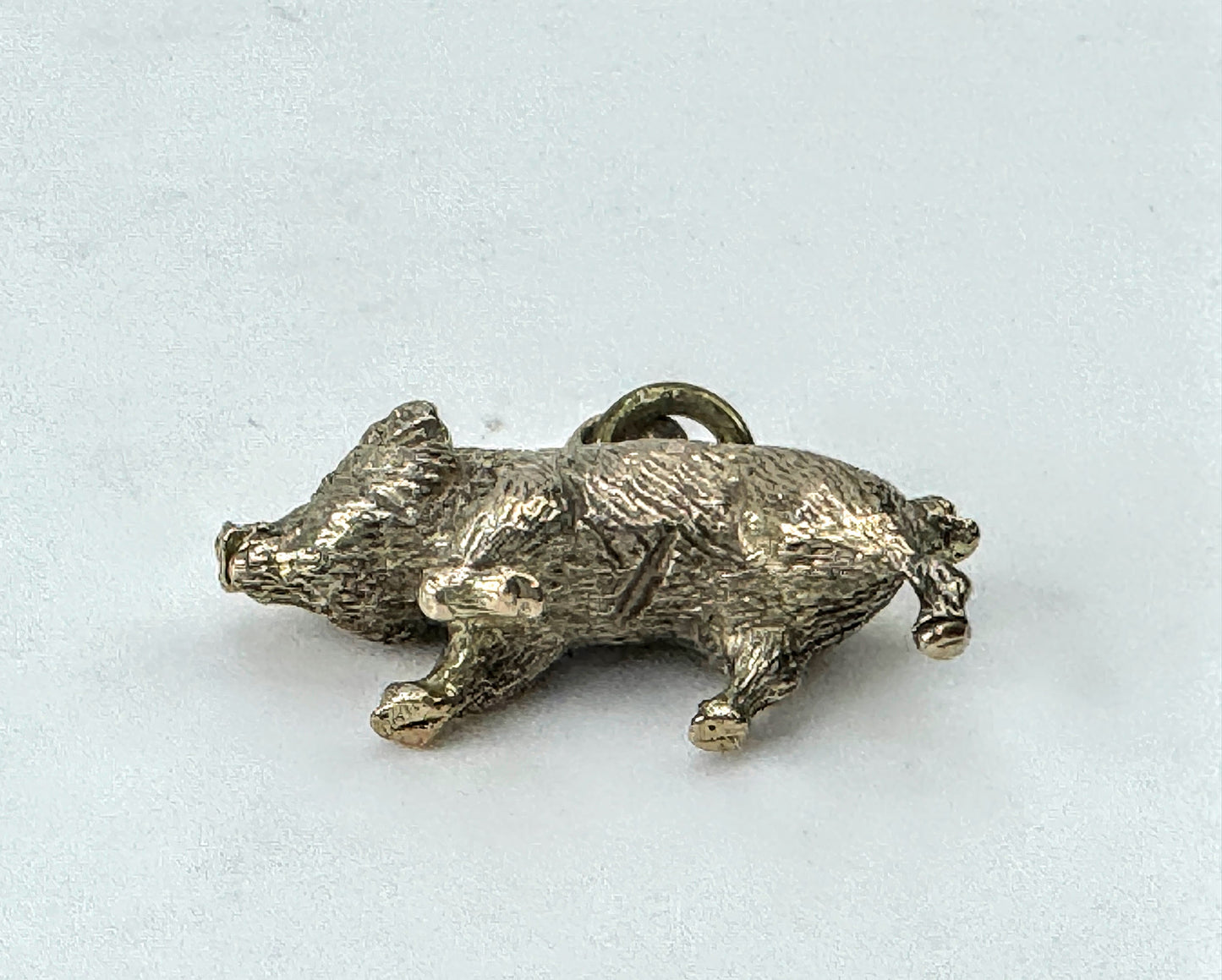 Vintage 10K Gold Highly Detailed Etched Pig Charm Pendant JR1689