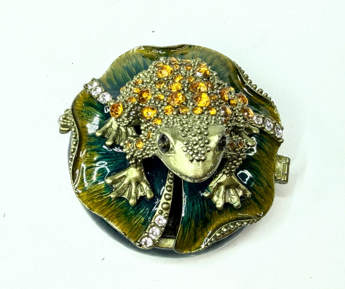 Vintage Enameled Crystal Frog on Lily Pad Hinged Trinket Box XN145