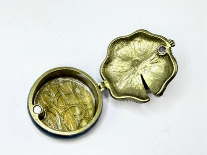 Vintage Enameled Crystal Frog on Lily Pad Hinged Trinket Box XN145