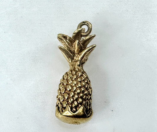 14K Yellow Gold Textured Pineapple Charm Pendant Tropical Fruit JR1692
