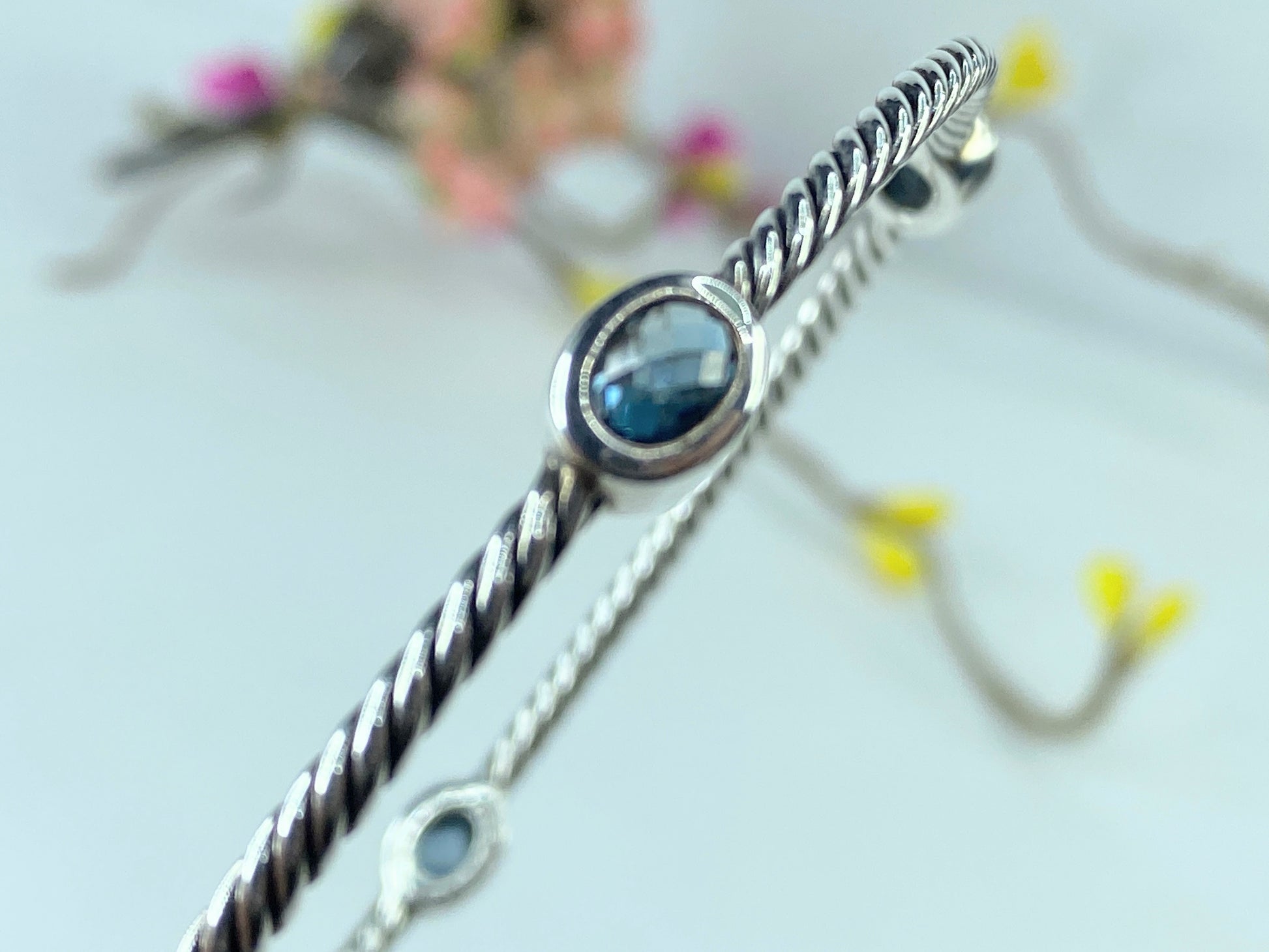 Cert David Yurman Sterling Blue Topaz Classics Four Station Cable Bangle 7" JR374