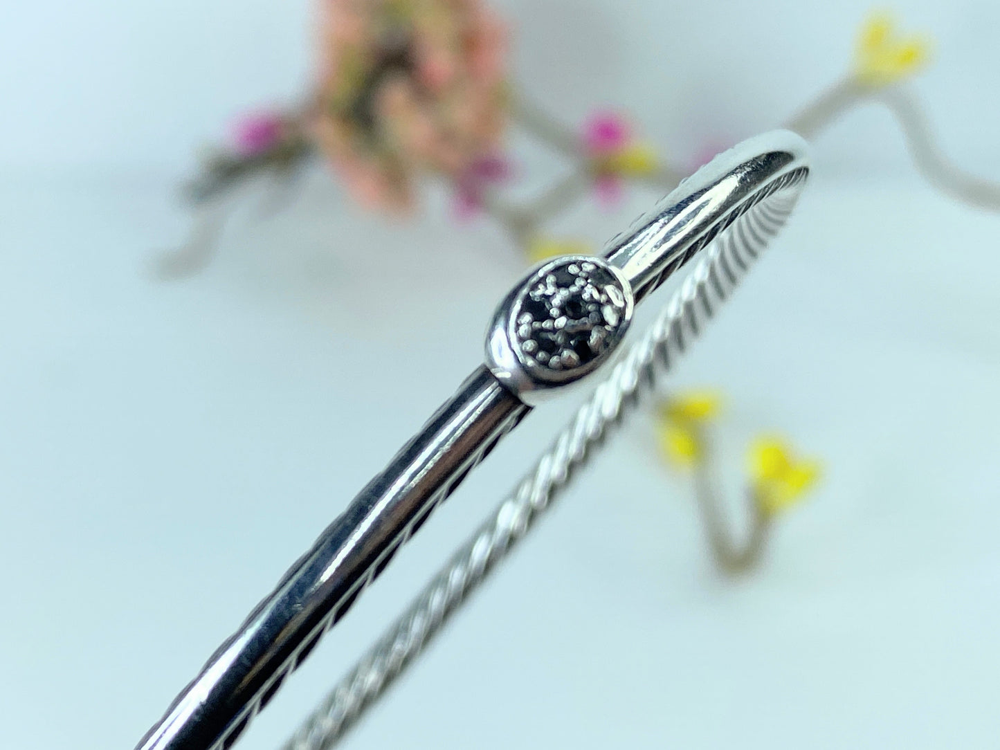 David Yurman Sterling Silver Pave Diamond 3mm Cable Wire Oval Bangle 7.5" JR376