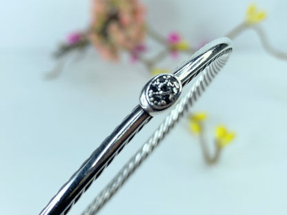 David Yurman Sterling Silver Pave Diamond 3mm Cable Wire Oval Bangle 7.5" JR376
