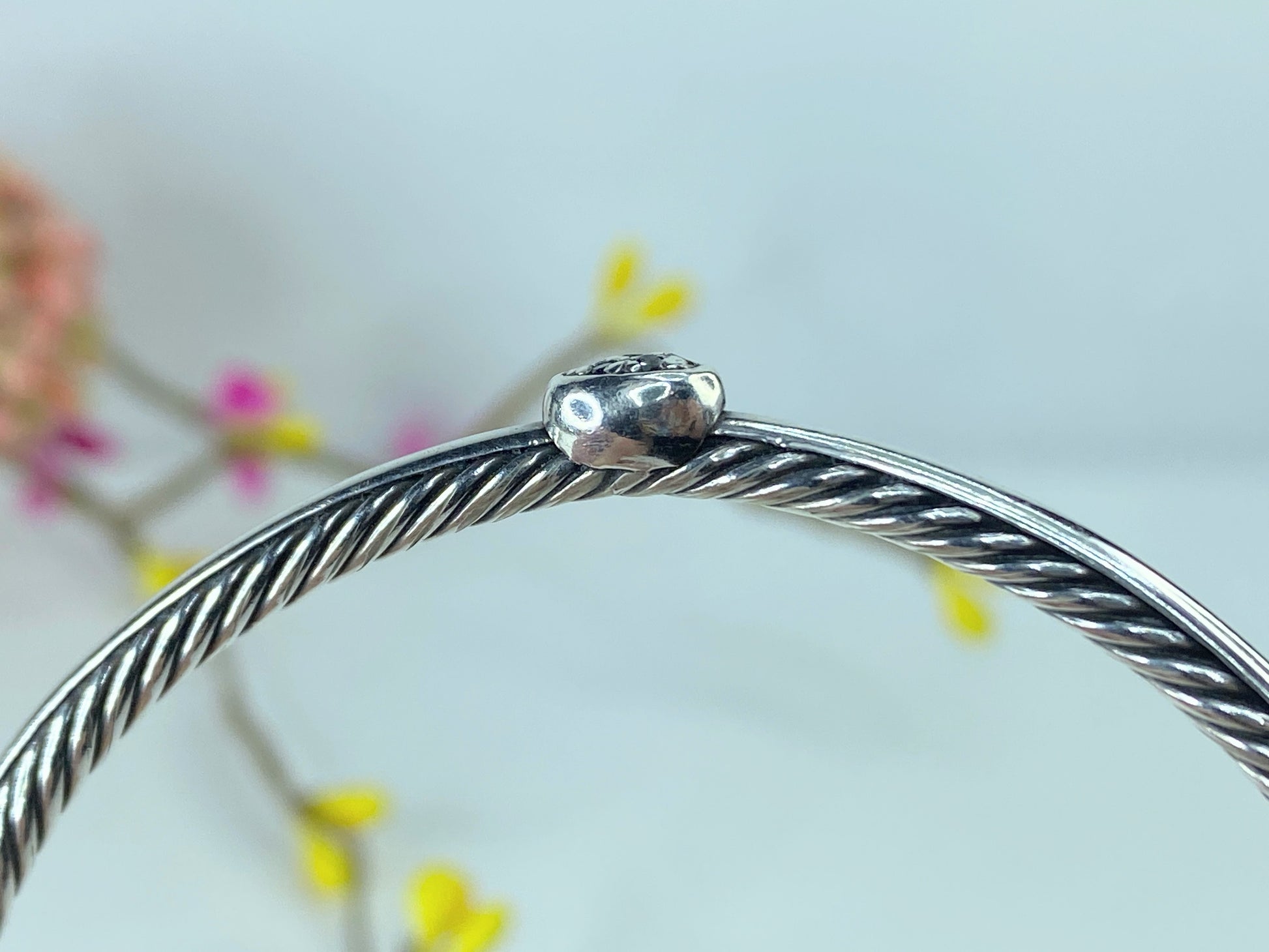 David Yurman Sterling Silver Pave Diamond 3mm Cable Wire Oval Bangle 7.5" JR376