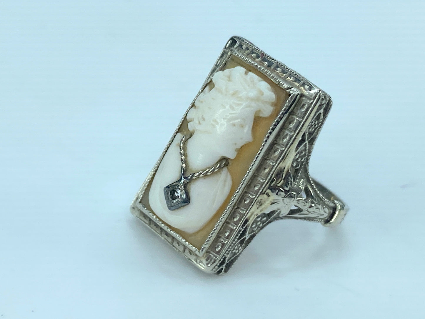 Art Deco Cameo Diamond Ring 14k c. 1930 3.7g s6 JR9137