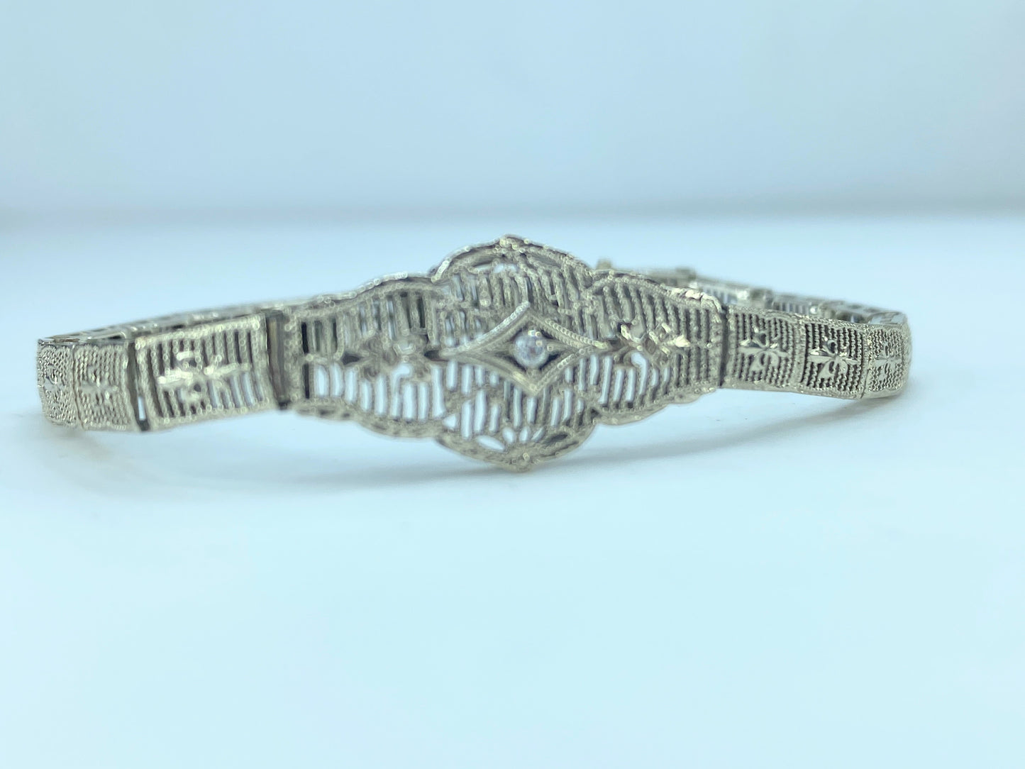 Art Deco Diamond Bracelet 10K Filigree Link Bracelet 7.2g JR9138