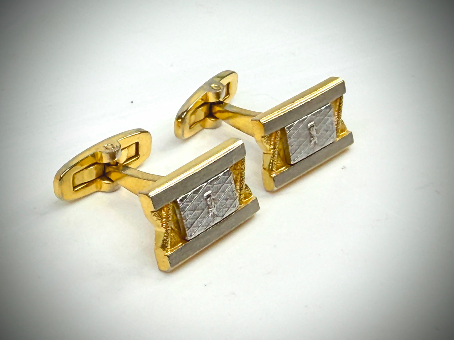 Vintage Yves Saint Laurent Gold Tone Bar Cufflinks Textured SS328