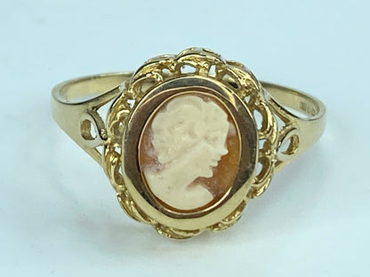 Vintage 10K yellow gold hand carved Shell Cameo lady ring s11 2.1g JR9926