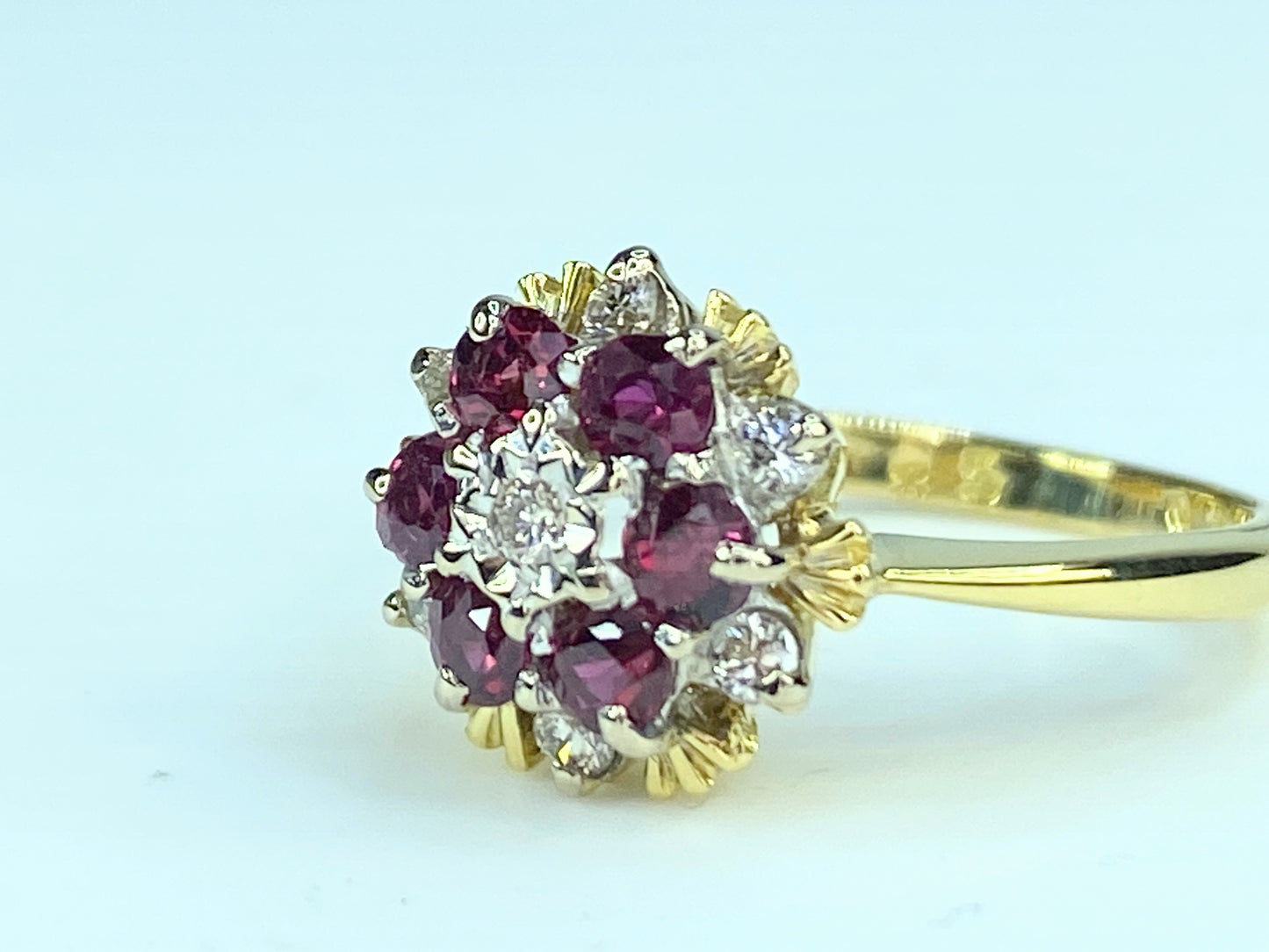 Antique 18 karat yellow gold 0.46ct Ruby Diamond cluster ring s5.5 4.0g JR9927