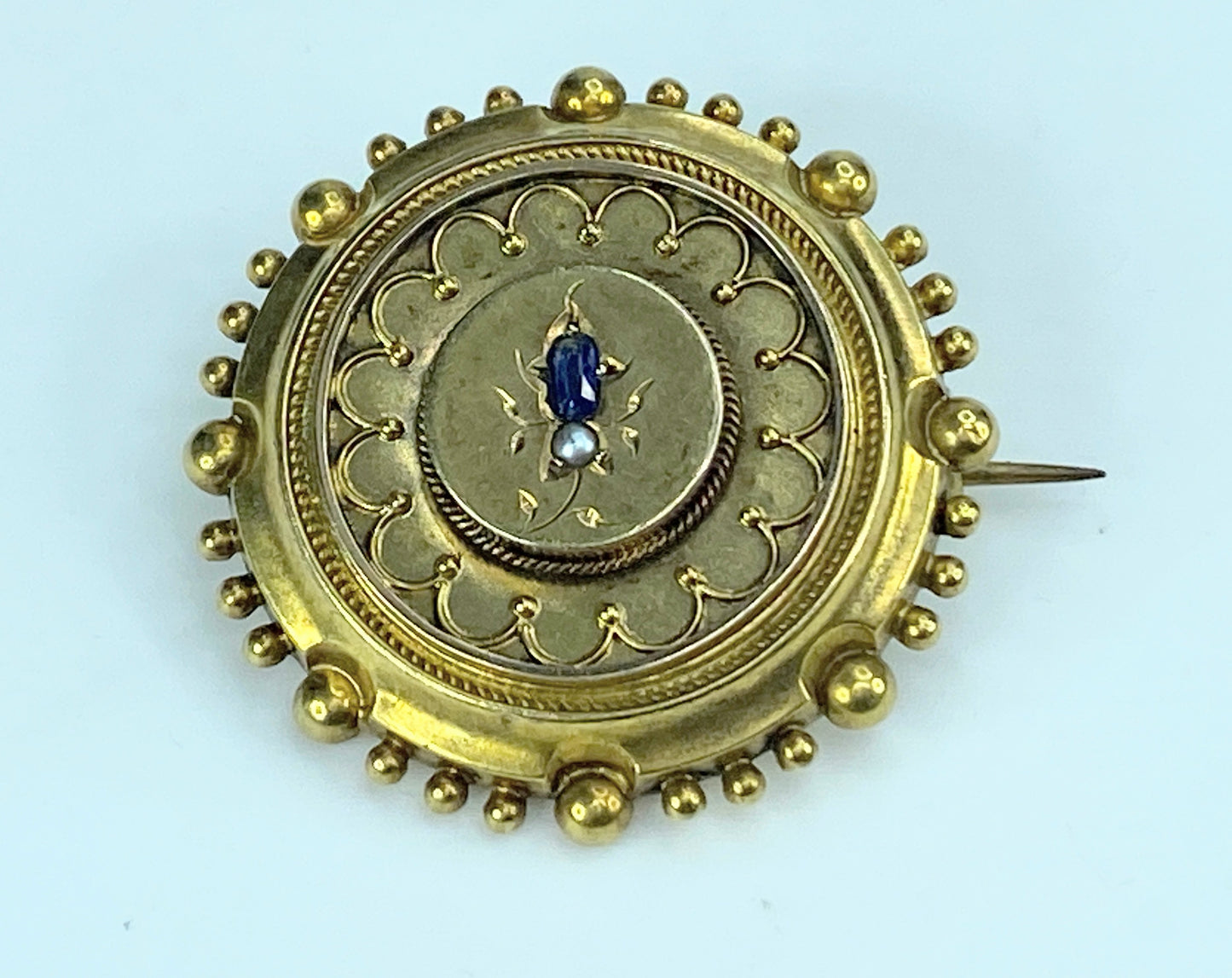 19th Century Gem set brooch with insect and cannetile motift in 15K gold JR9932