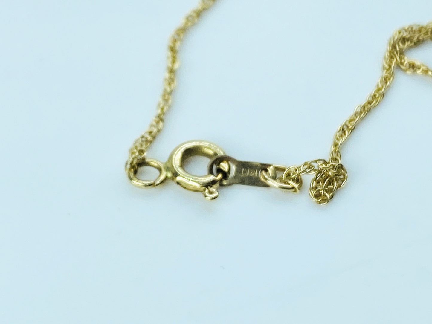 14K Yellow Gold Floral Cutout Engravable Pendant Necklace JR1233