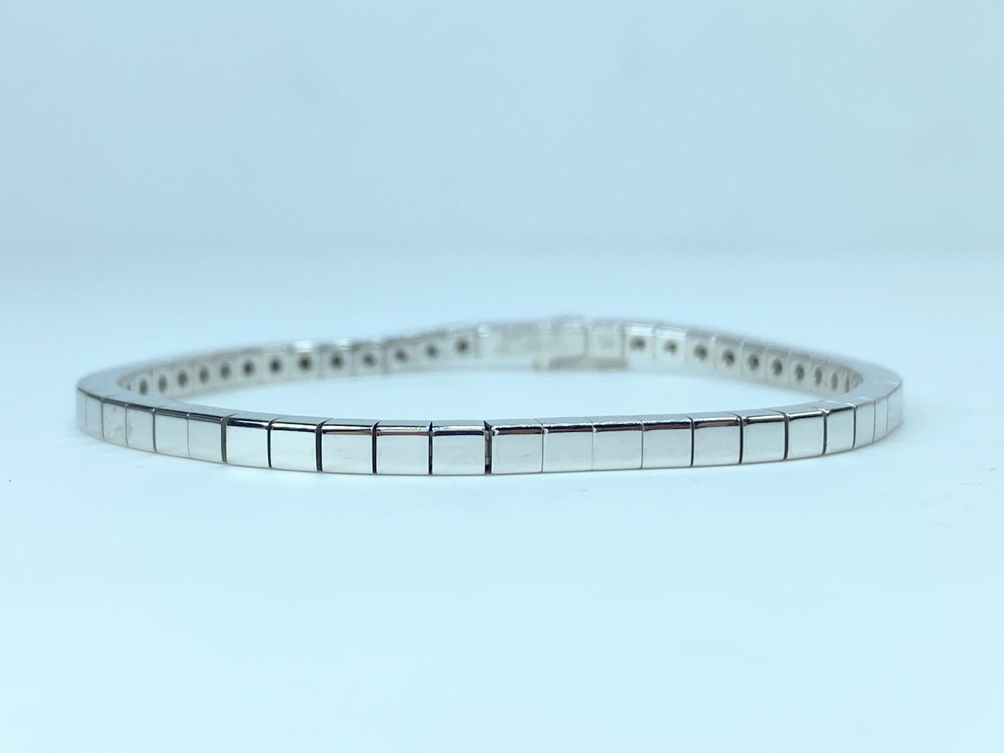 Cartier Lanieres Bracelet in 18K White Gold 16.1g 6.5" JR9339