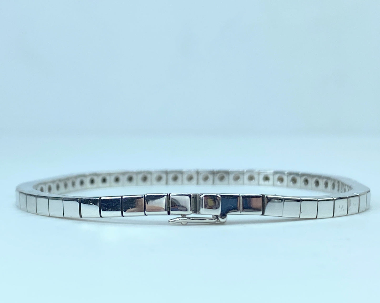 Cartier Lanieres Bracelet in 18K White Gold 16.1g 6.5" JR9339