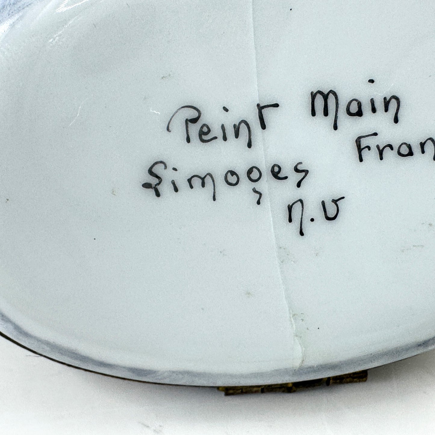 French Peint Main Taxi Porcelain Hinged Trinket Box Signed Limoges A1035