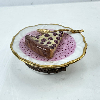 Vintage Limoges France Parry Vieille Berry Pie Slice Trinket Box A1036