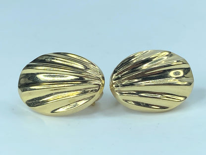 14K yellow gold Clam shape ridded puffy Omega back earrings 7.5g JR9145