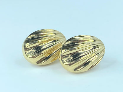 14K yellow gold Clam shape ridded puffy Omega back earrings 7.5g JR9145