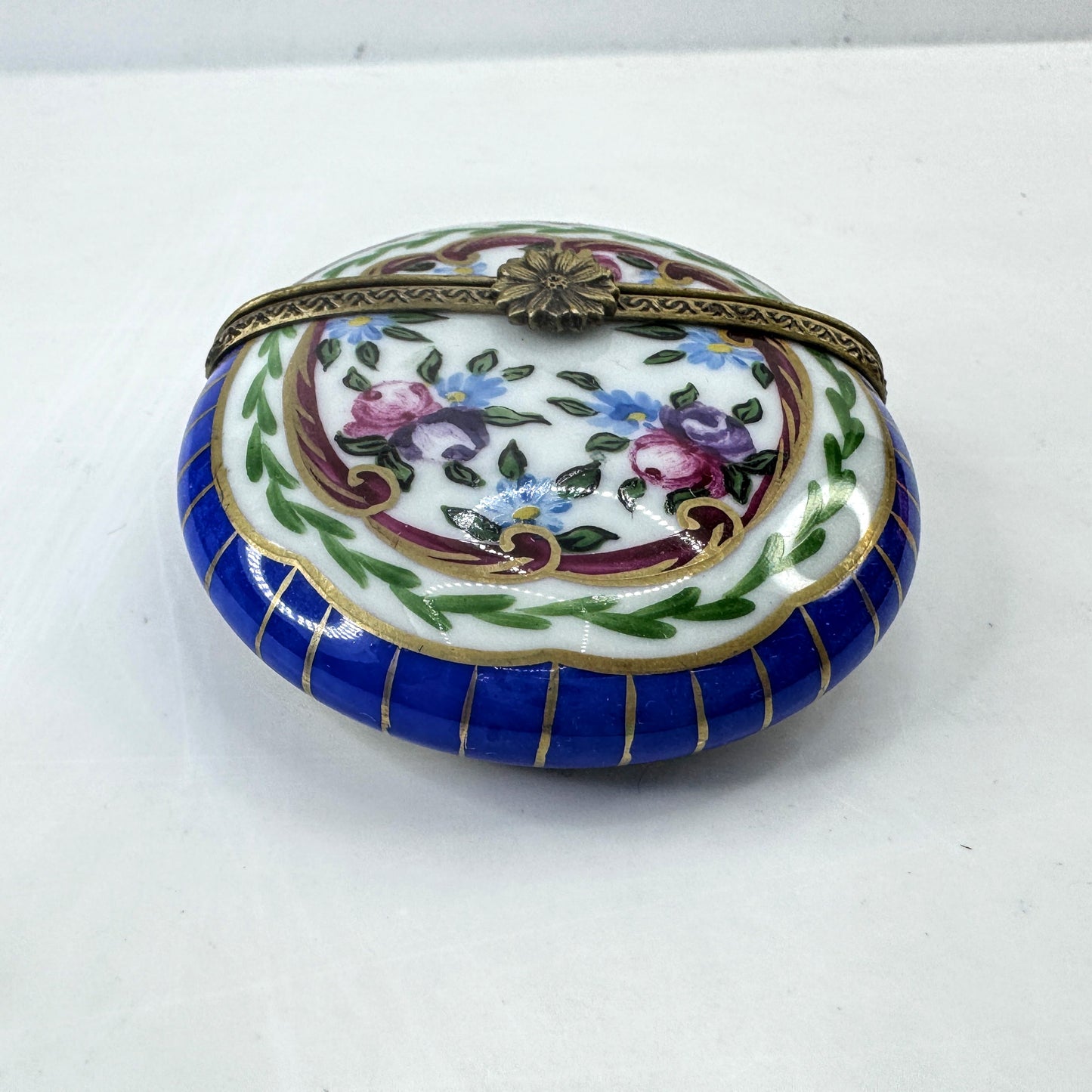 French Limoges Hand Painted Round Floral Trinket Box Blue Border A1038