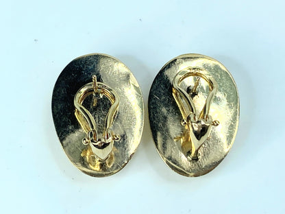 14K yellow gold Clam shape ridded puffy Omega back earrings 7.5g JR9145