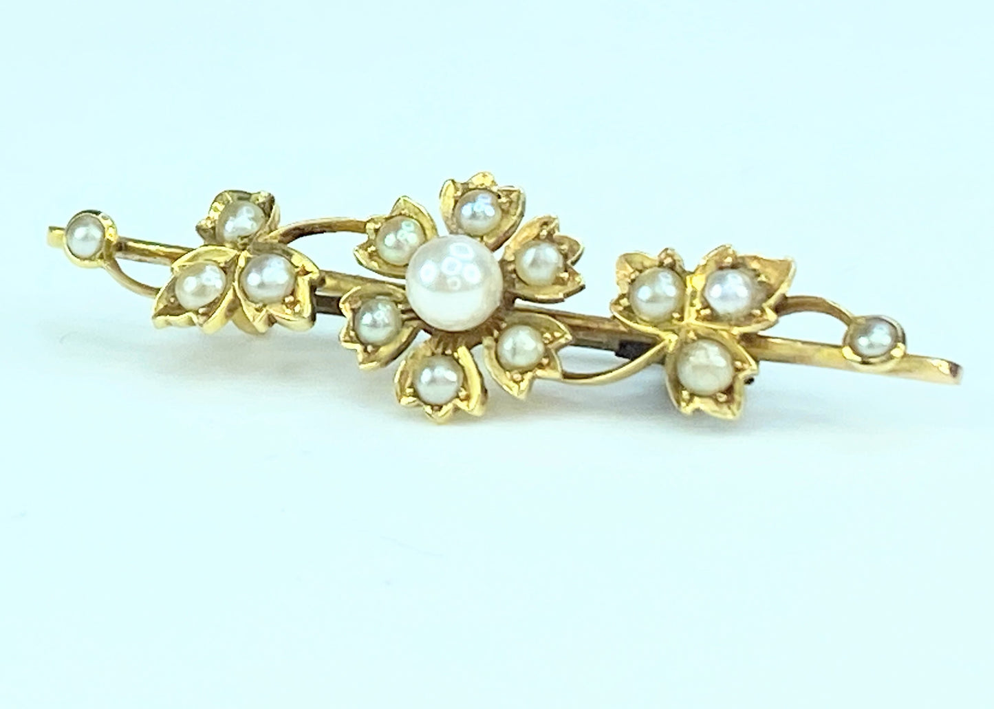 Early 20th century 15K yellow gold Seed & Split pearl Flower brooch 3.8g JR9943