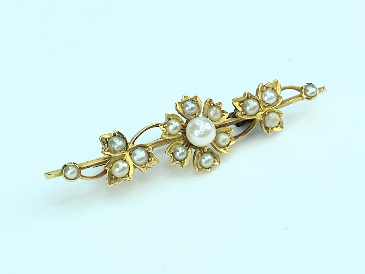 Early 20th century 15K yellow gold Seed & Split pearl Flower brooch 3.8g JR9943