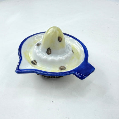 Vintage Limoges Peint Main Hand Painted Lemon Juicer Trinket Box A1040