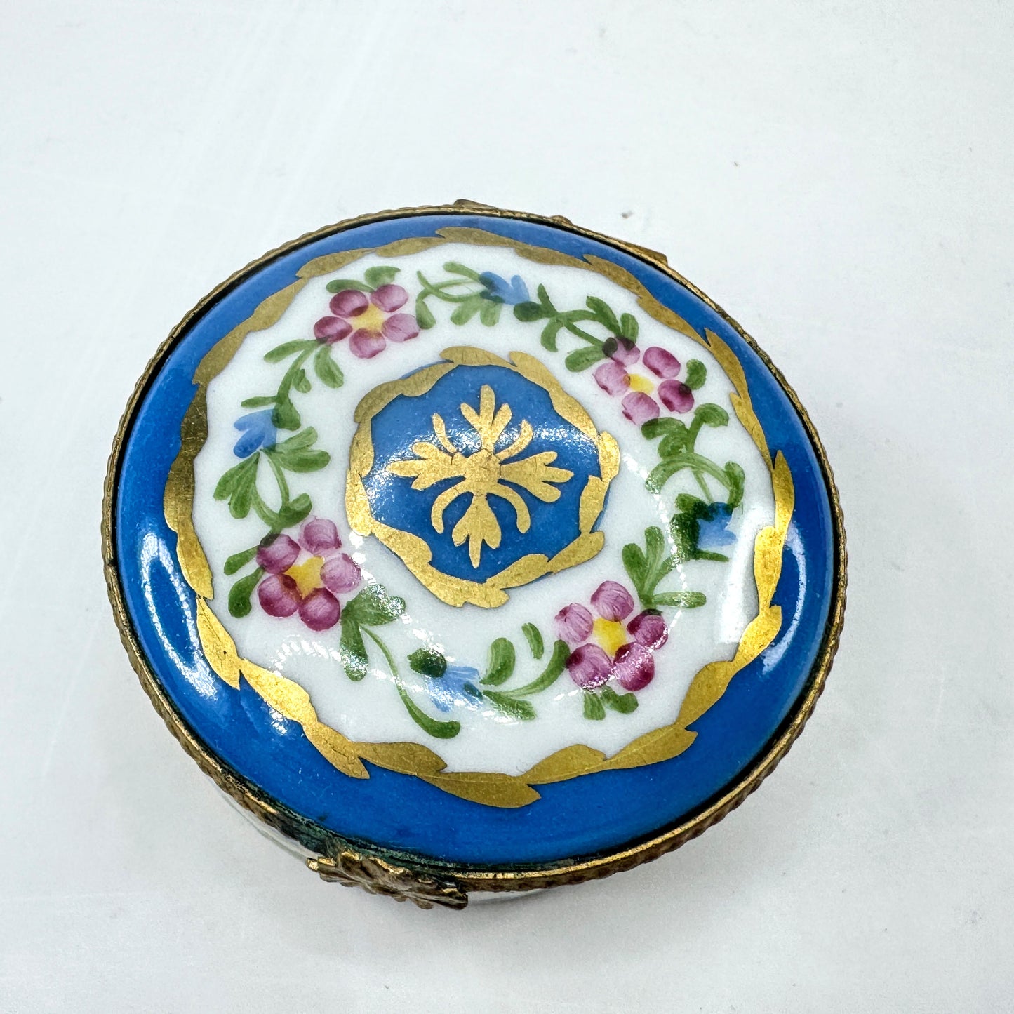 Limoges France Blue Floral Gold Gilt Round Porcelain Trinket Box A1041
