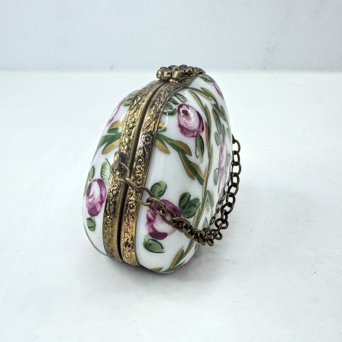 Vintage Hand Painted Limoges Porcelain Floral Purse Trinket Box A1042
