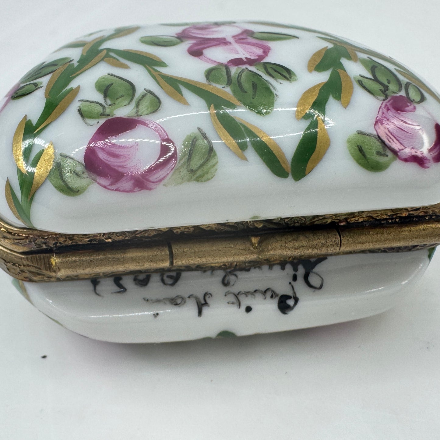 Vintage Hand Painted Limoges Porcelain Floral Purse Trinket Box A1042