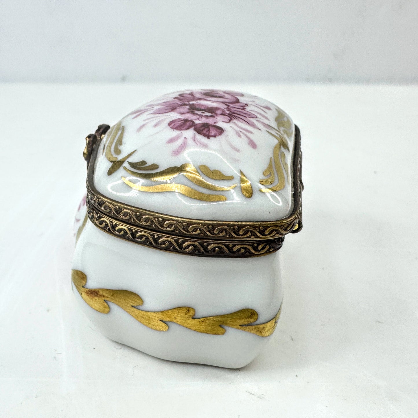 Limoges France Hand Painted Reddish-Purple Floral Porcelain Trinket Box A1043