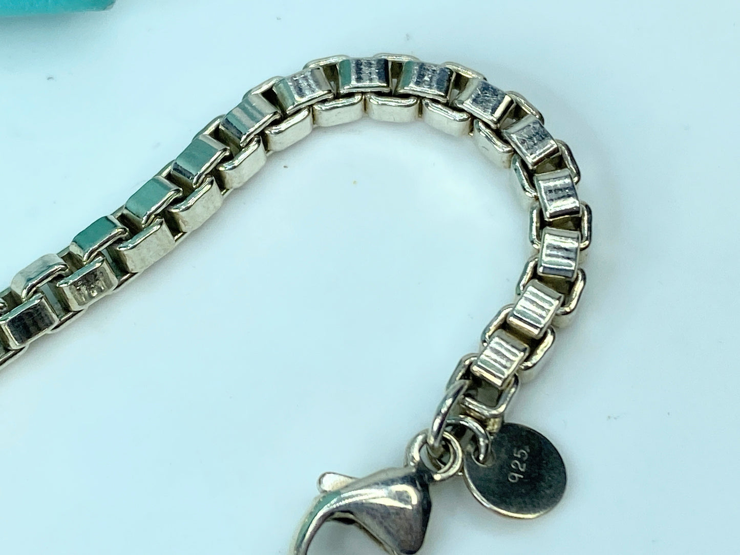 Tiffany & Co. Sterling Silver Venetian Box Chain Link Bracelet - Pouch JR704