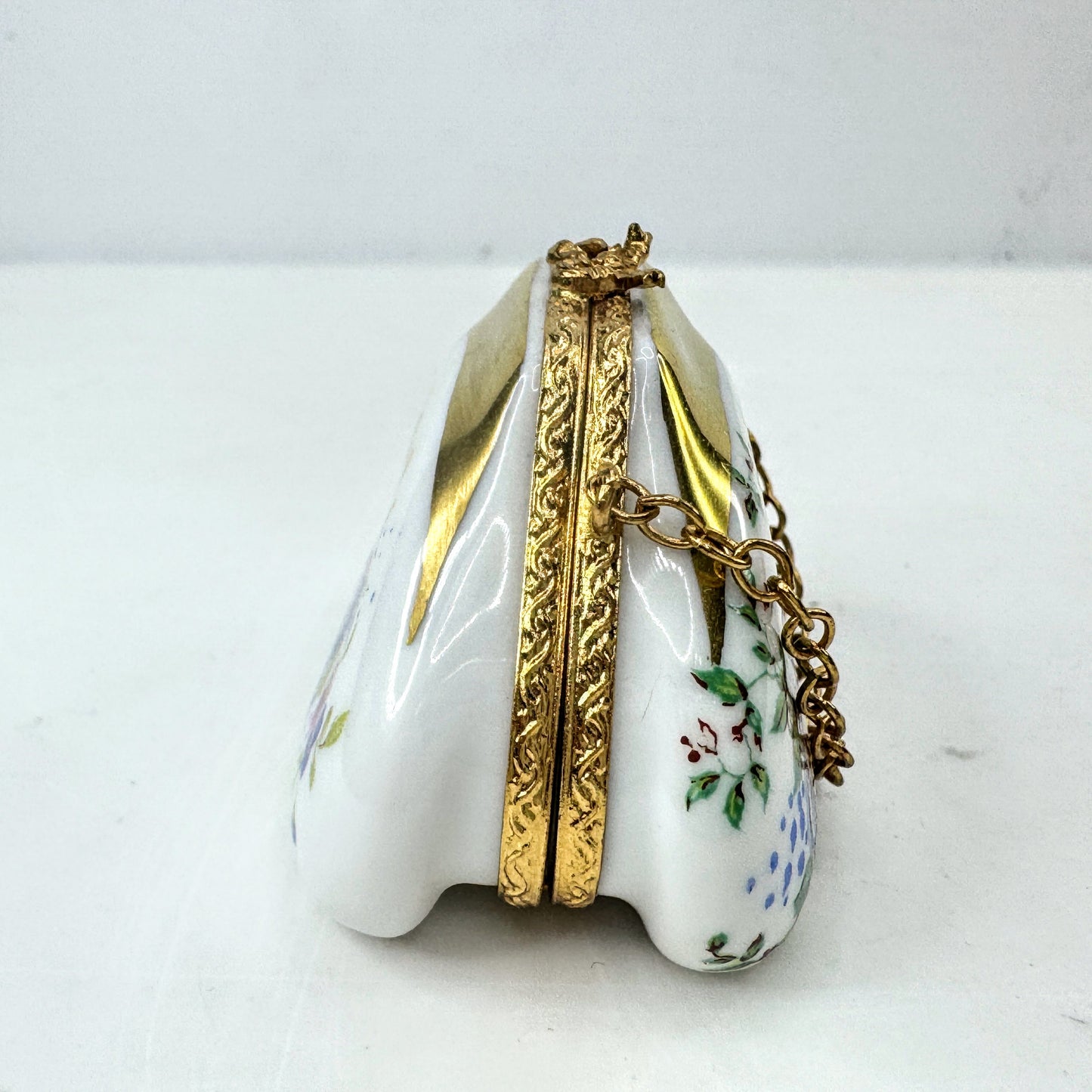 Vintage Limoges Hand Painted Pheasant Floral Handbag Trinket Box A1044