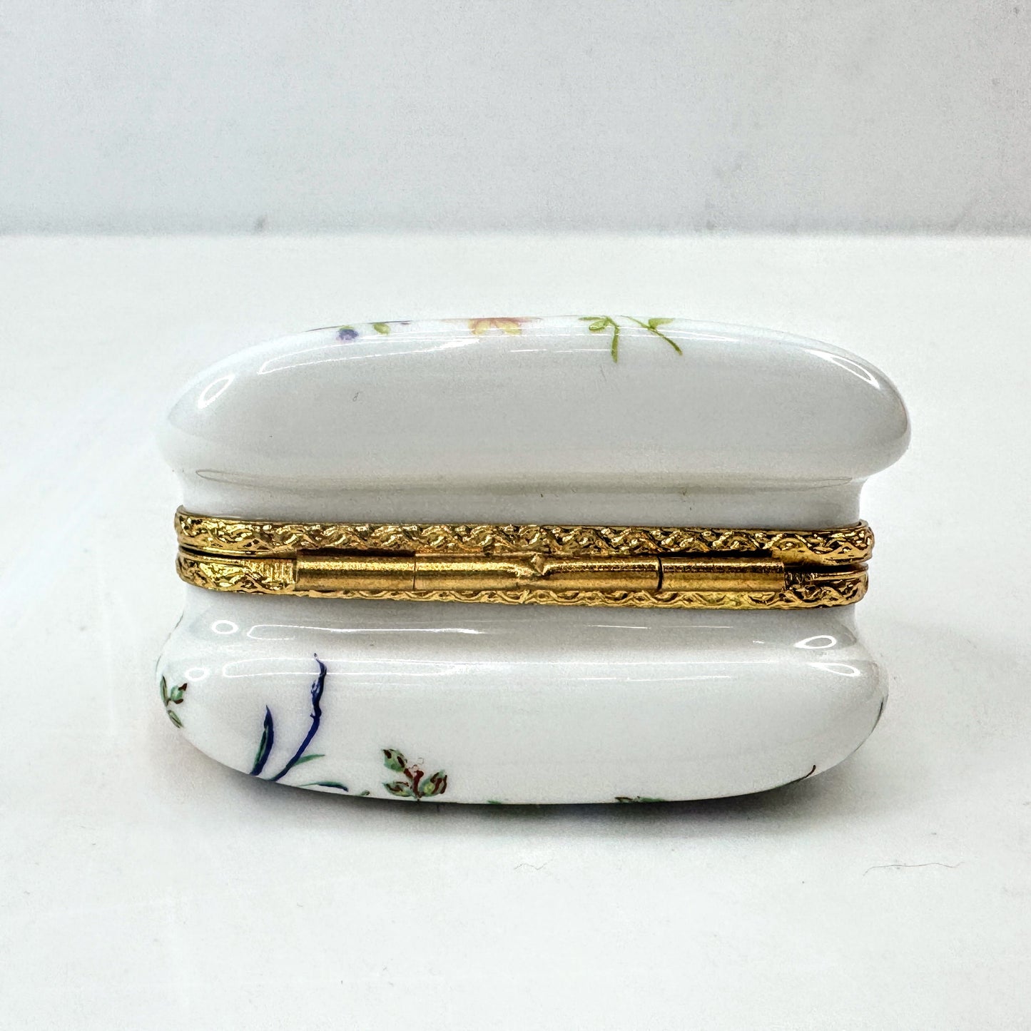 Vintage Limoges Hand Painted Pheasant Floral Handbag Trinket Box A1044