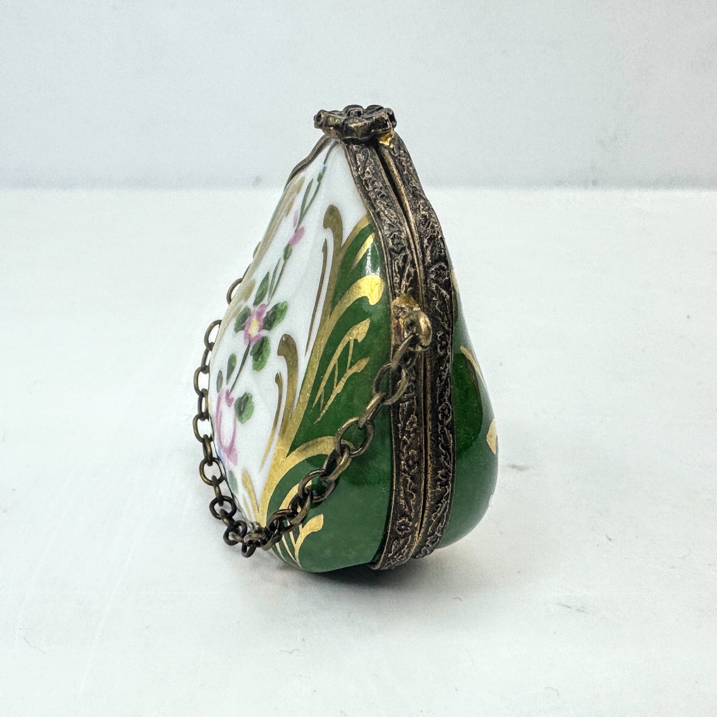 French Limoges Hand Painted Purse Trinket Box w Chain Peint Main A1048