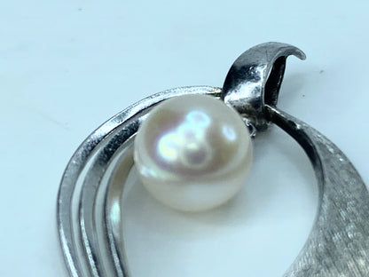 Mikimoto Sterling 8.0mm Dangle Akoya Pearl pendant 3.3g JR9152