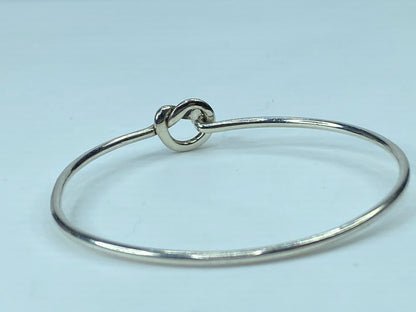 Tiffany & Co. Sterling Silver & 18k Gold Knot Hook Narrow Bangle Bracelet JR688