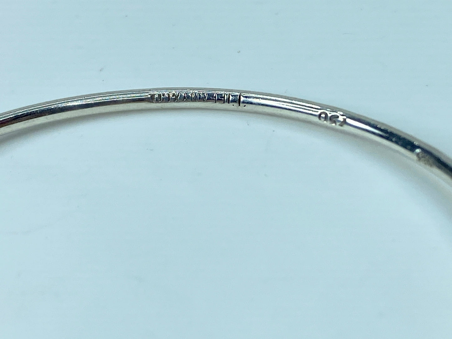 Tiffany & Co. Sterling Silver & 18k Gold Knot Hook Narrow Bangle Bracelet JR688