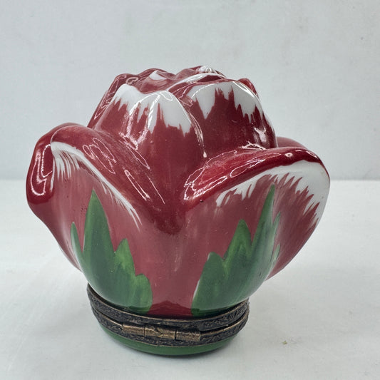 Vintage Limoges France Peint Main Red Rose Bud Porcelain Trinket Box A1052