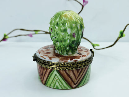 Limoges France Peint Main Cactus hinged trinket box A451