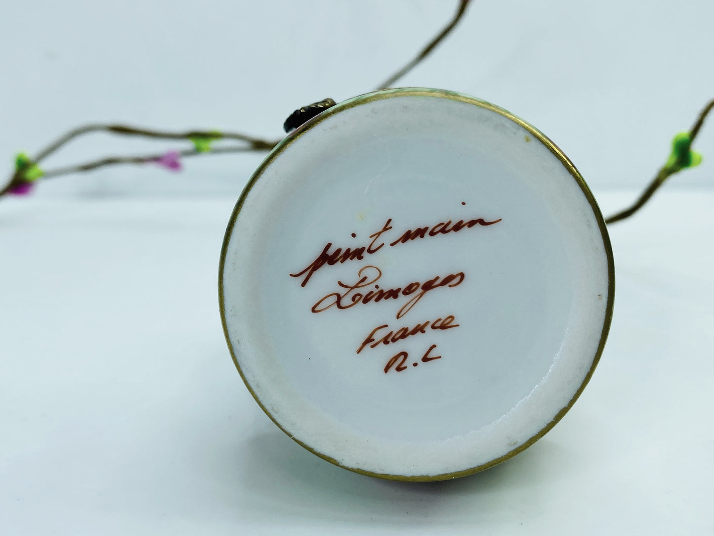 Limoges France Peint Main Cactus hinged trinket box A451