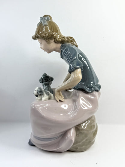 NAO Lladro 1010 Tender Care Girl with Two Puppies Figurine A911