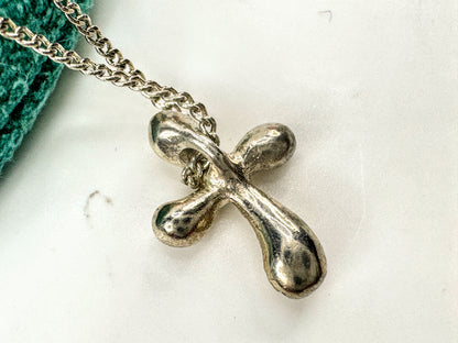 Vintage Tiffany & Co. Sterling Silver Cross Pendant Necklace with Pouch JR1707