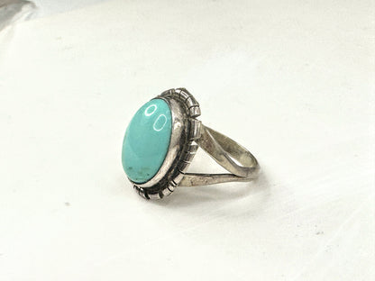 Sterling Silver Turquoise Cabochon Ring Southwestern Style Size 7 JR1710