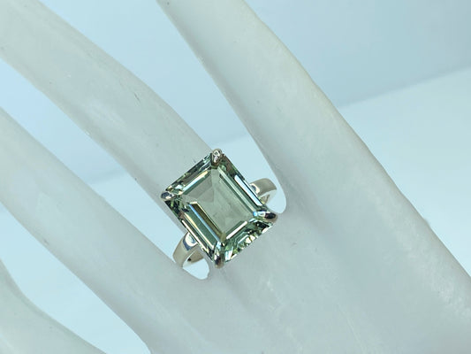 Tiffany & Co. 10 Carat Emerald Cut Prasiolite Silver Cocktail Ring s8 6.5g JR694