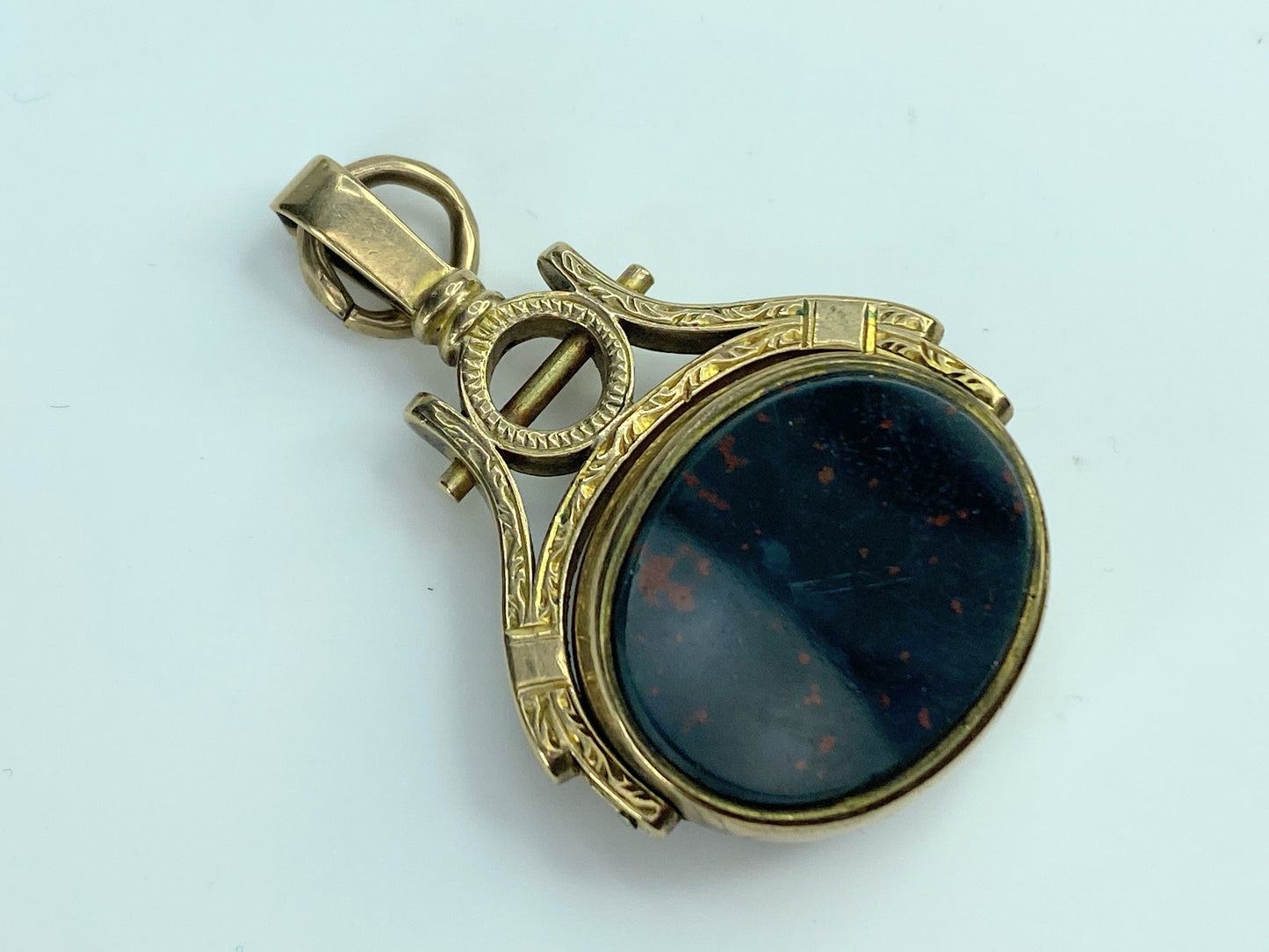 Late Victorian 9ct Bloodstone & Carnelian swirl Fob Birmingham 1881 12.2g JR9960