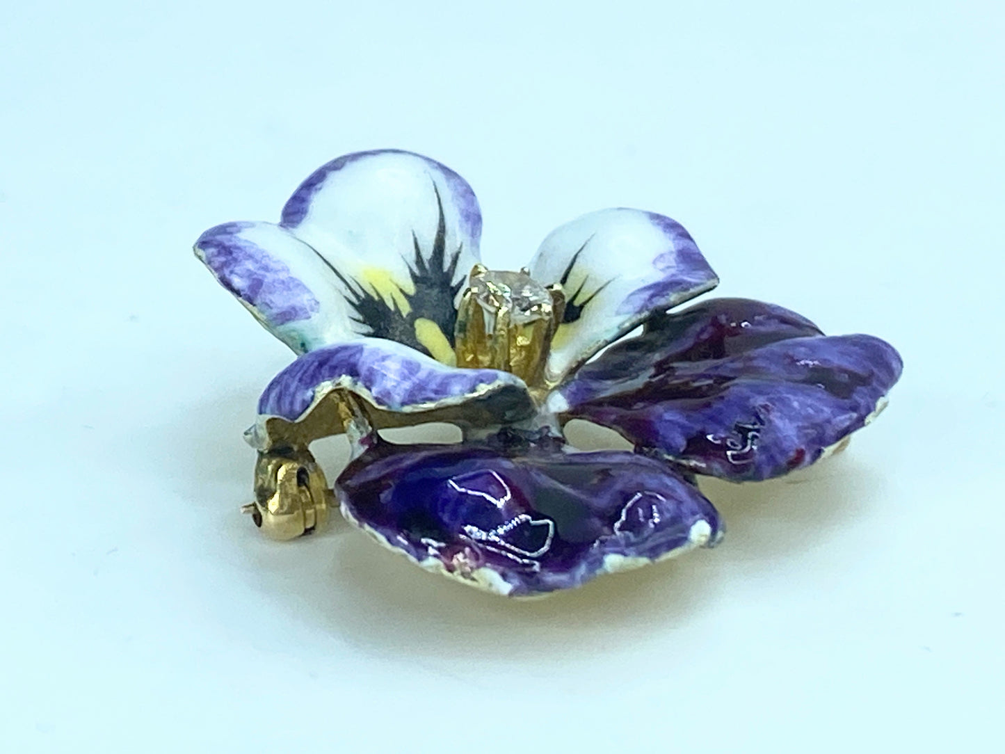 Enamel and Diamond Pansy Brooch 10.4g JR9156