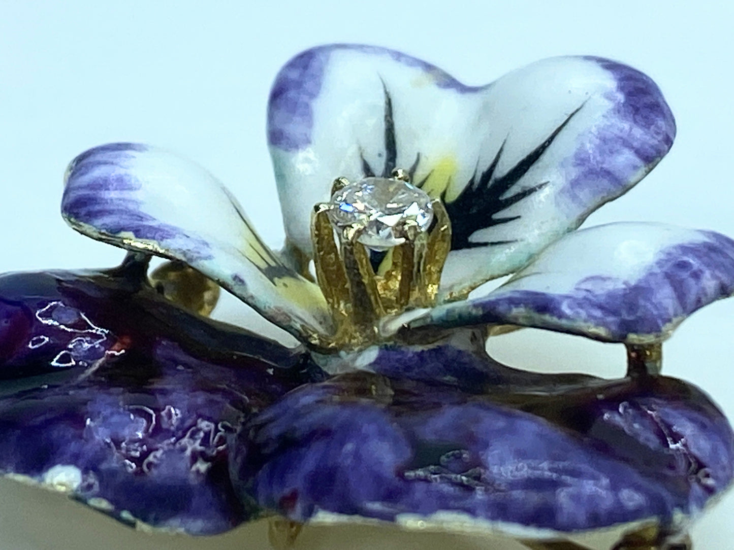 Enamel and Diamond Pansy Brooch 10.4g JR9156