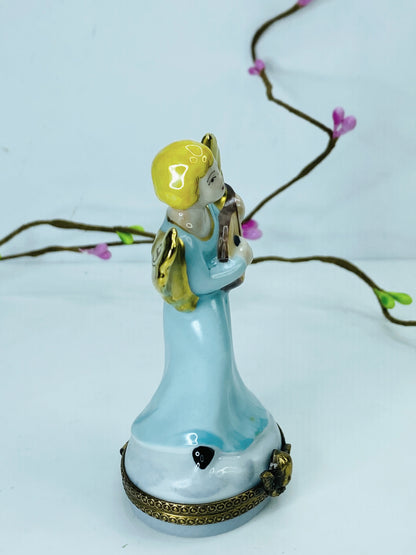 Rare Limoges France Peint Main playing Guitar Lute 3 1/2" A461