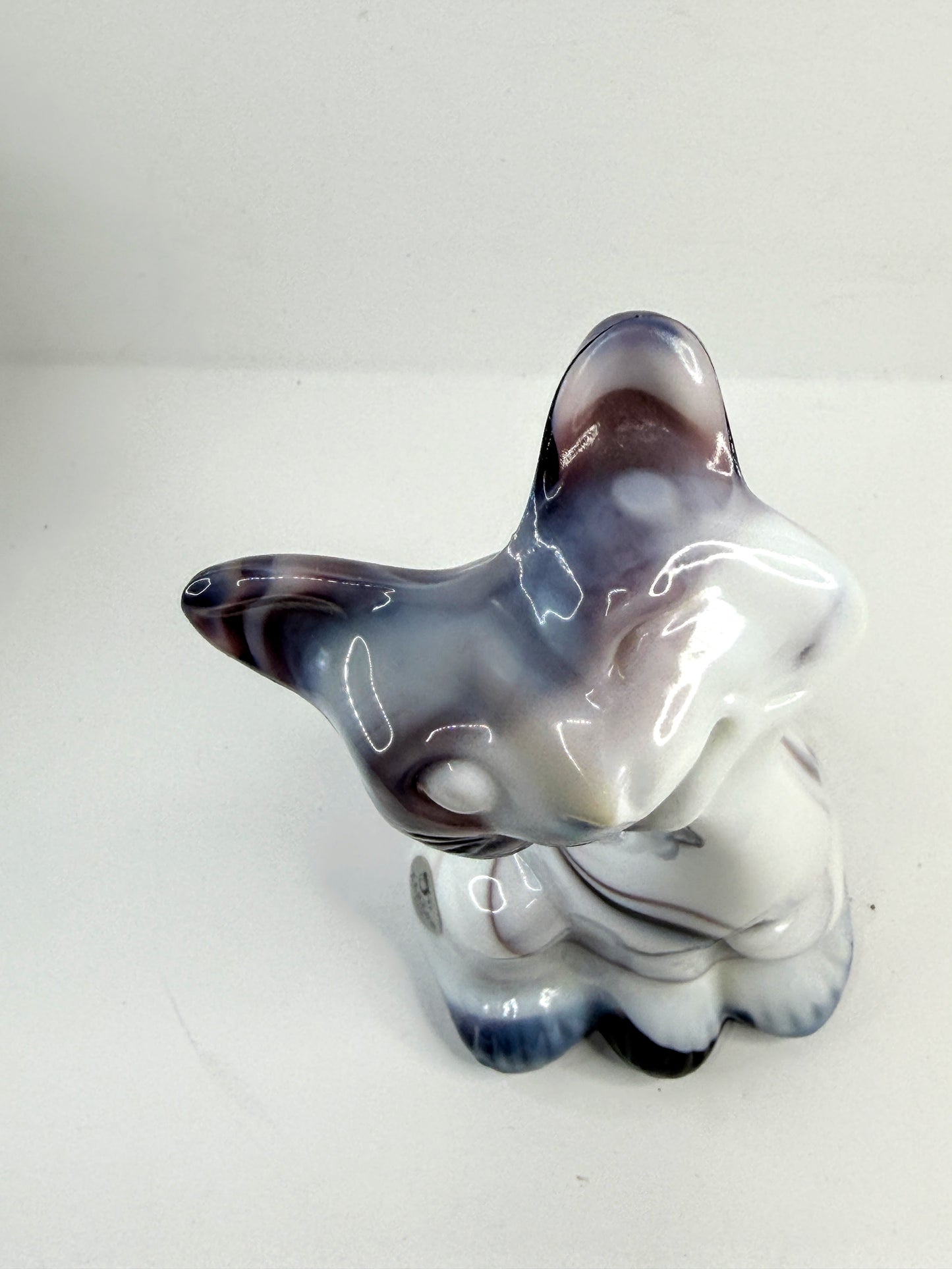 Vintage Fenton Purple Slag Cat Figurine Signed FAGGA Handmade USA A919